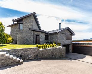 Vista exterior de Casa o xalet en venda en Prats i Sansor amb Calefacció, Jardí privat i Parquet