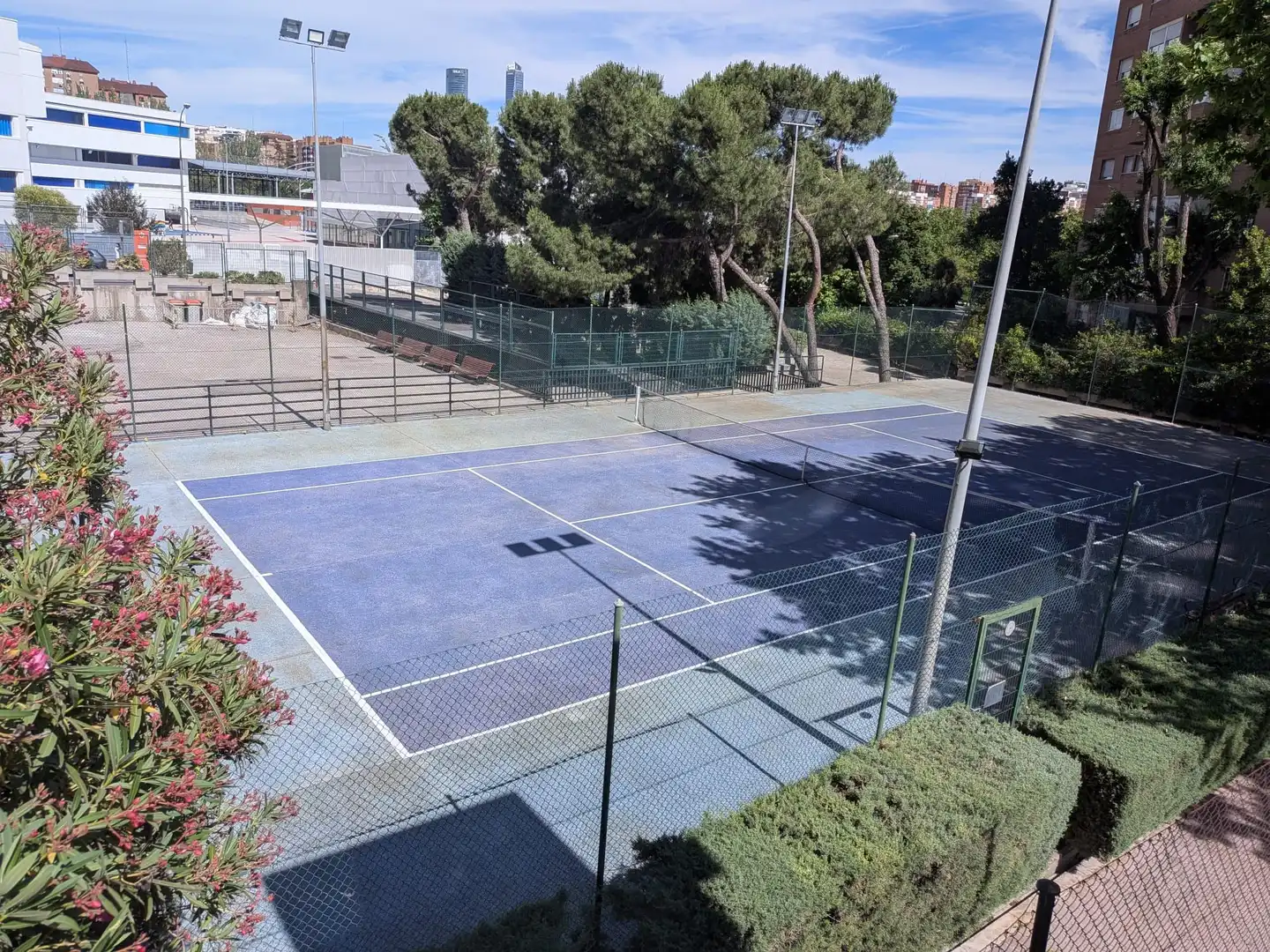 Parking de Piso en venta en Madrid con Aire acondicionado, Calefacción y Terraza