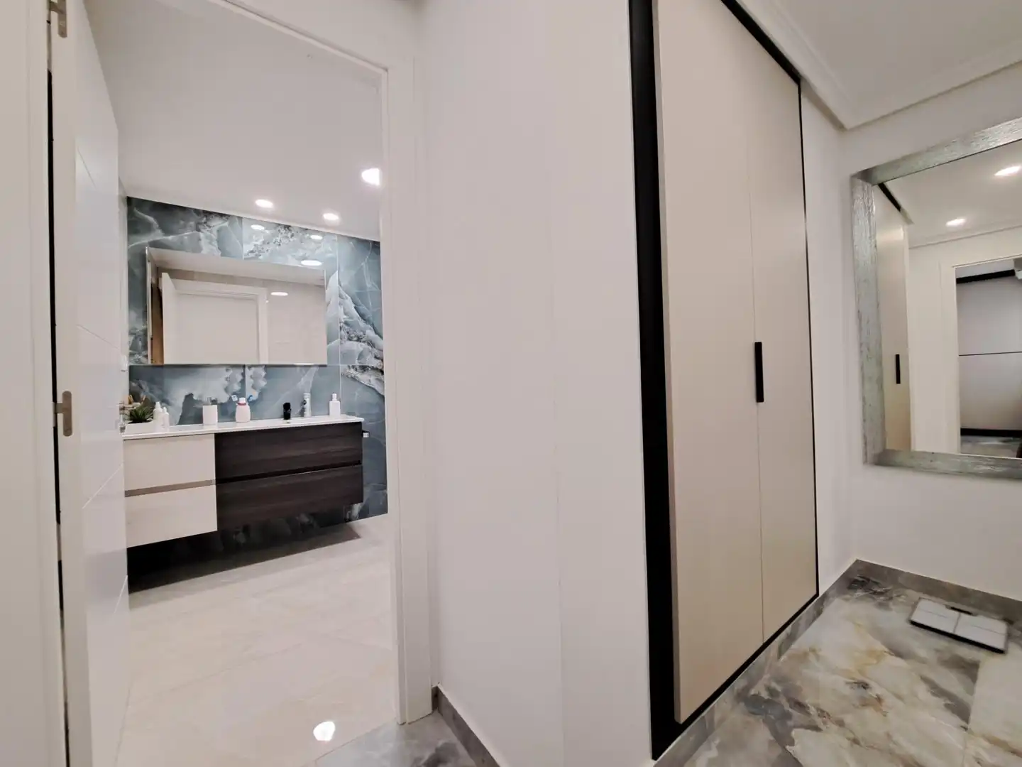 Baño de Piso en venta en Alzira con Aire acondicionado y Terraza