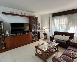 Living room of Flat for sale in Terrassa  with Air Conditioner, Heating and Oven