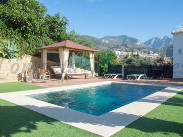 Casa amb piscina en venda a Frigiliana