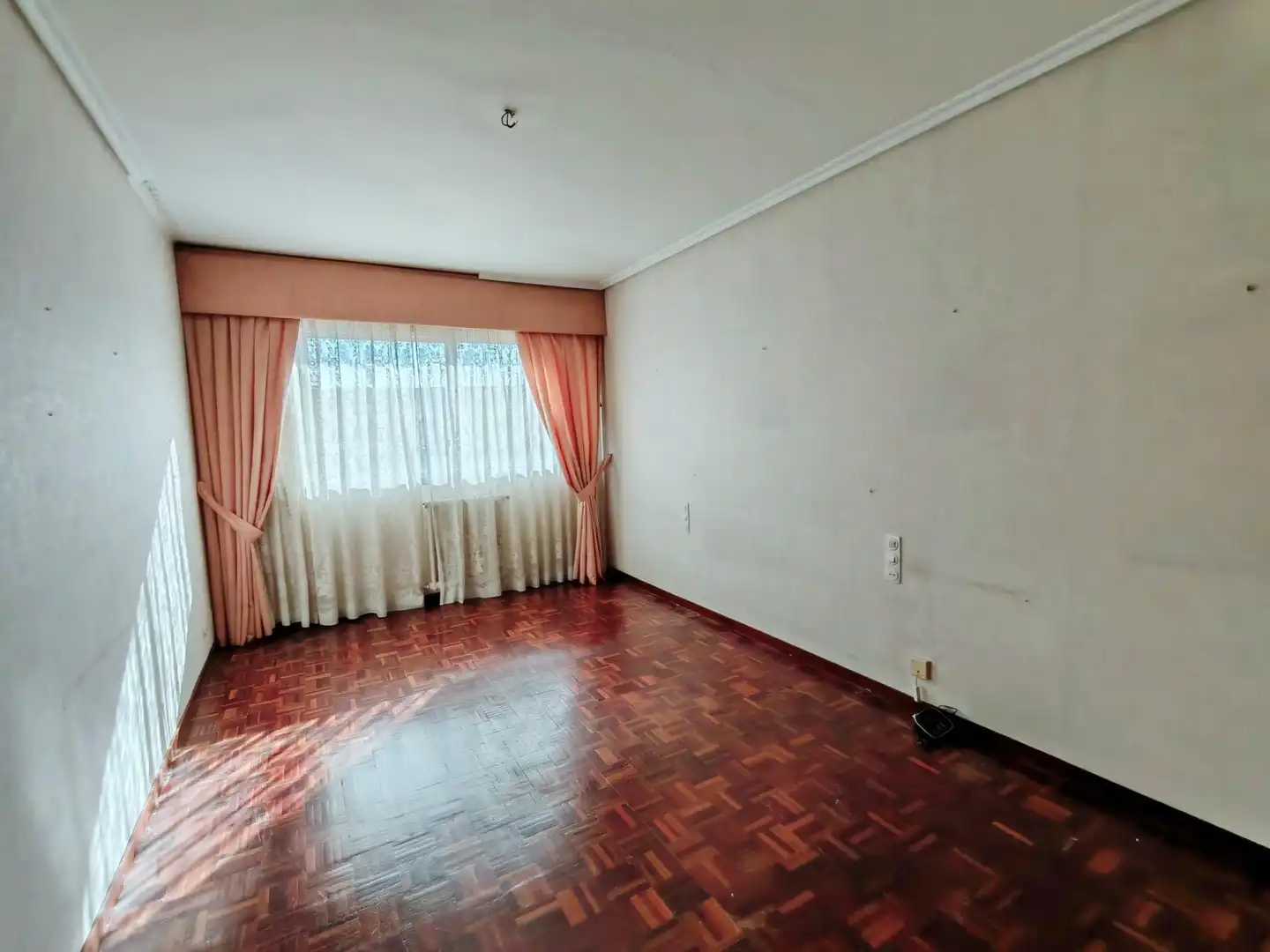 Piso en venta en Vigo  con Calefacción y Terraza