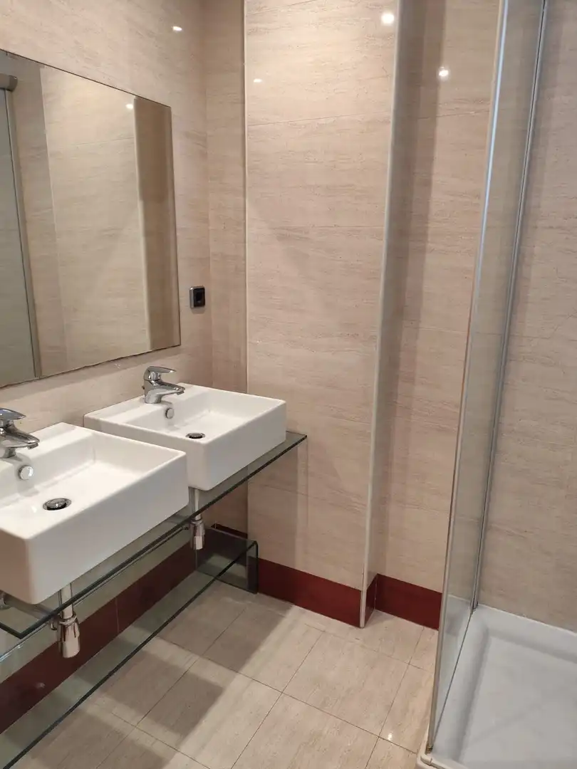 Flat with lift for sale in Calle de Josep Riquer Llobet 8, imagen 18