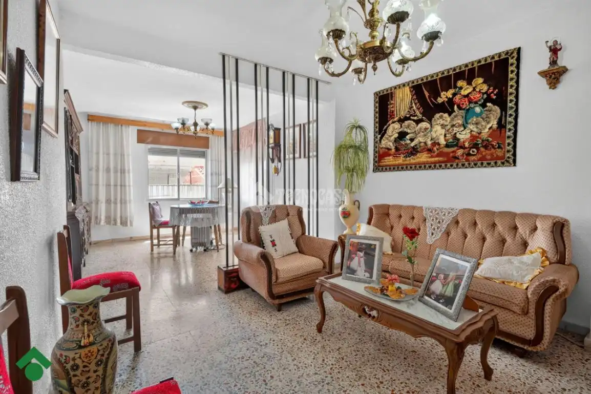Sala d'estar de Pis en venda en Villaviciosa de Córdoba amb Aire condicionat i Terrassa