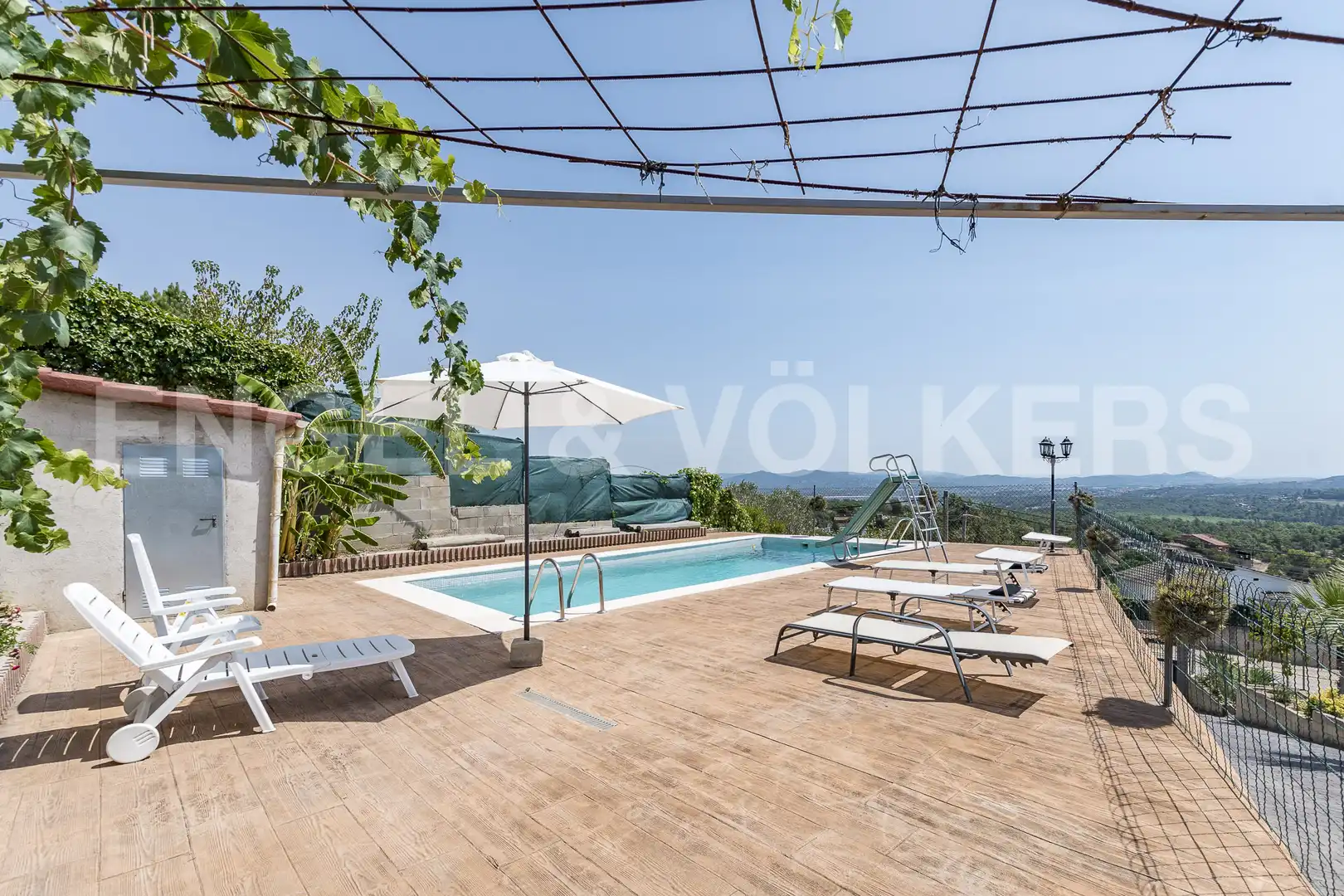 Terrassa de Casa o xalet en venda en Tordera amb Aire condicionat, Calefacció i Jardí privat