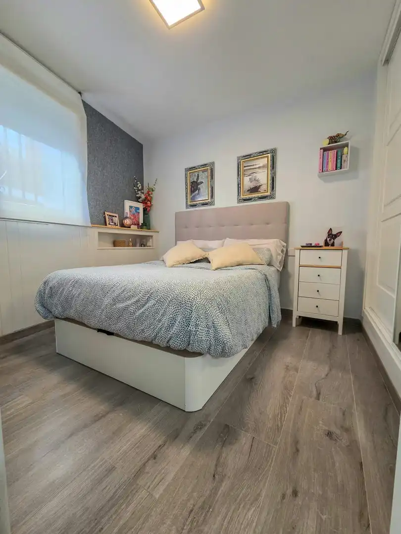 Schlafzimmer von Haus oder Chalet zum Verkauf in Torrent mit Klimaanlage, Privatgarten und Abstellraum