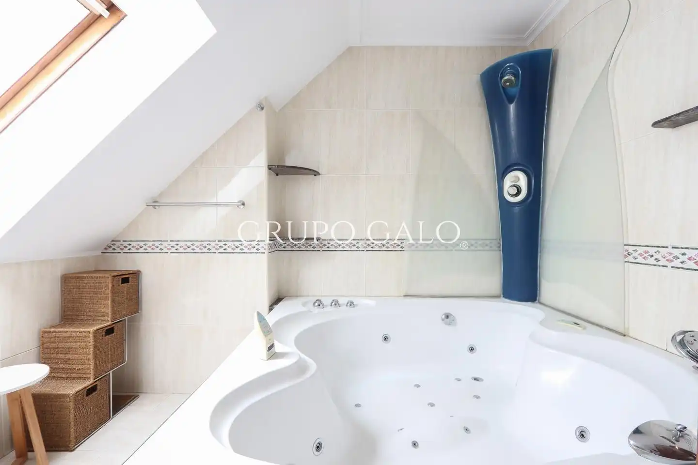Bany de Dúplex de lloguer en Vigo  amb Calefacció i Parquet