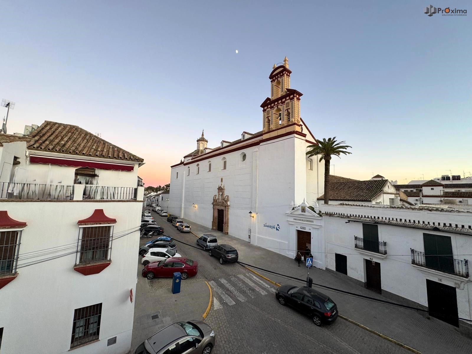 Vista exterior de Piso en venta en Écija con Aire acondicionado, Terraza y Trastero