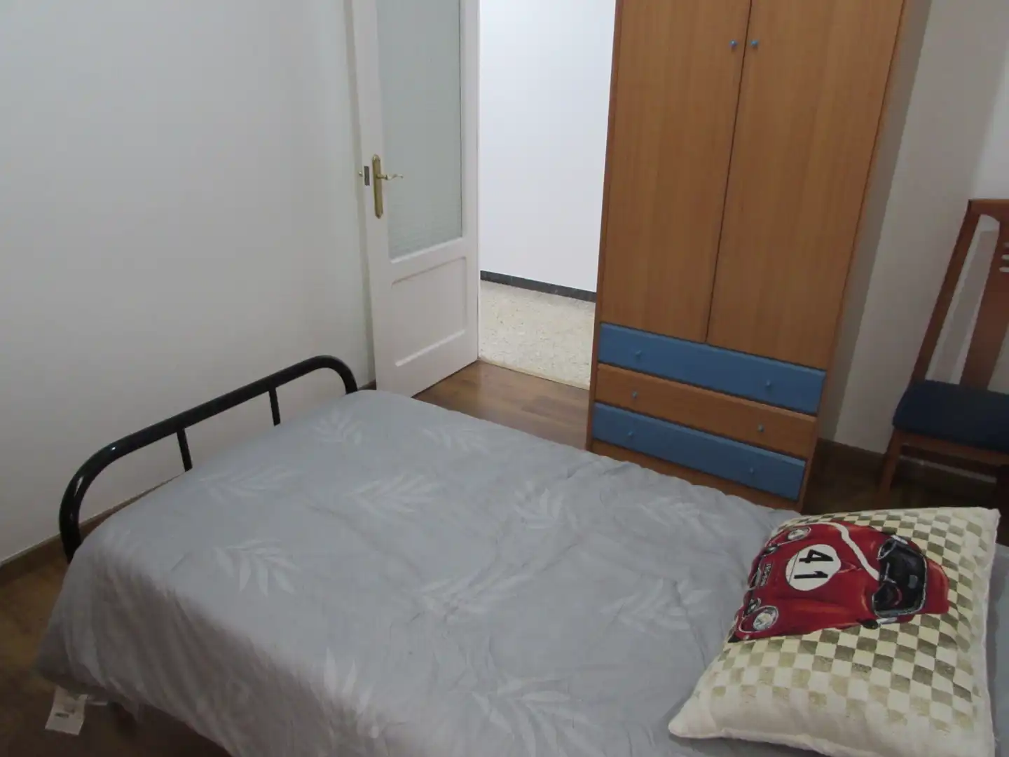 Habitación de Piso en venta en Ferrol con Calefacción, Trastero y Amueblado