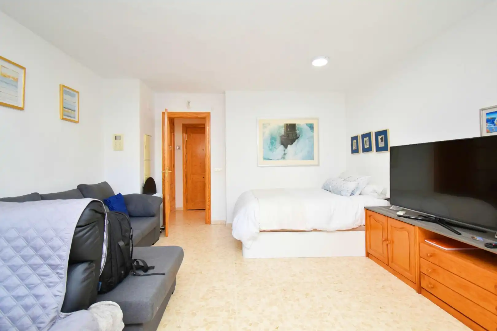 Schlafzimmer von Wohnung zum Verkauf in Roquetas de Mar mit Klimaanlage, Terrasse und Gemeinschaftspool
