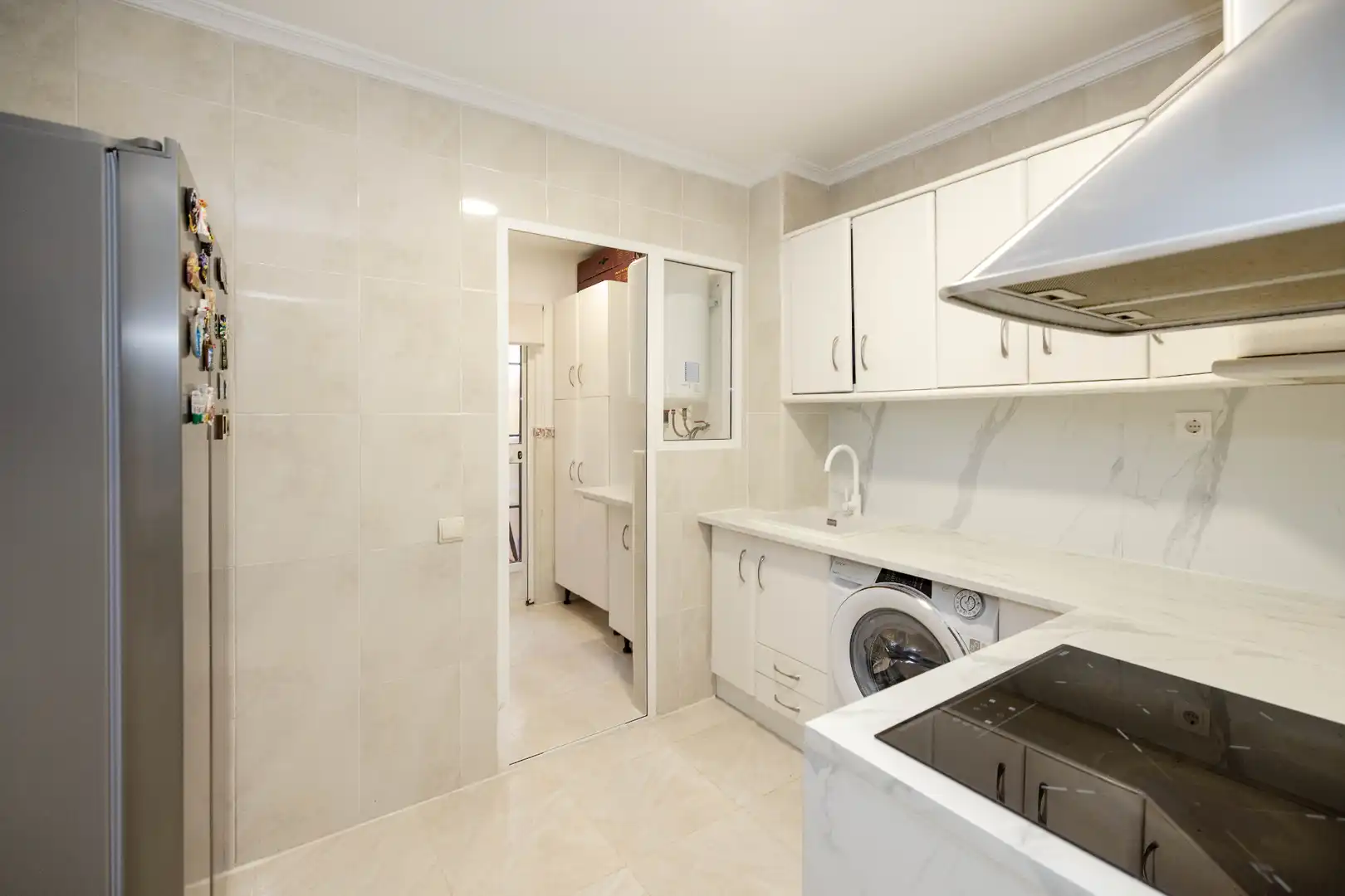 Cocina de Planta baja en venta en Marbella con Terraza y Piscina comunitaria