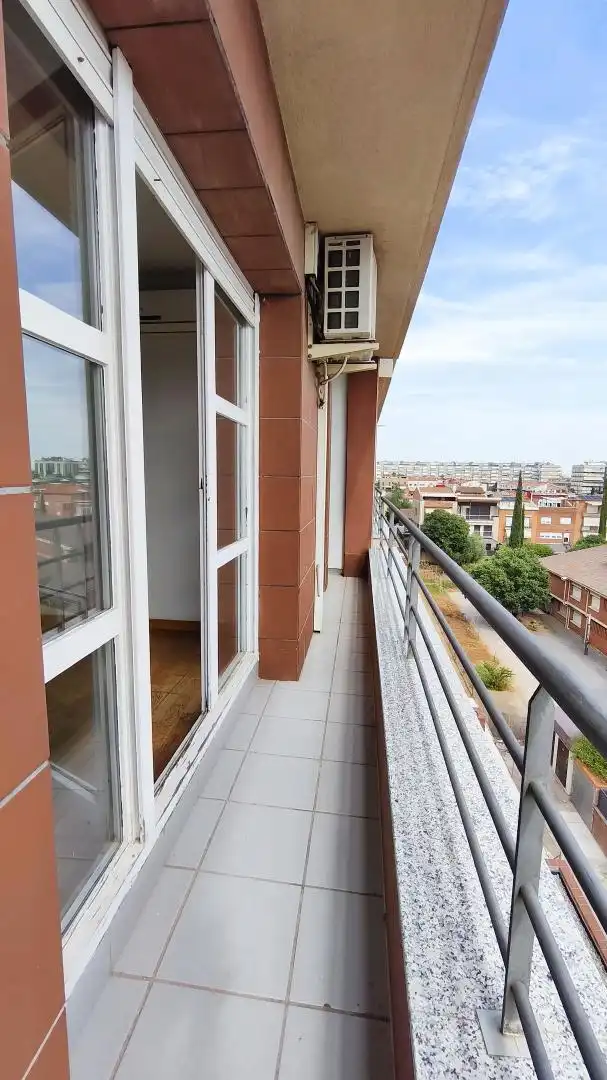 Terrassa de Pis en venda en Terrassa amb Calefacció i Balcó