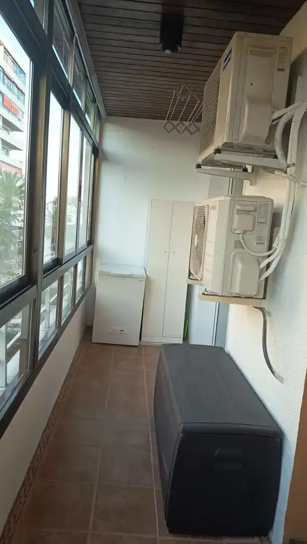 Terrasse von Wohnung zur Miete in Torremolinos mit Klimaanlage, Privatgarten und Abstellraum
