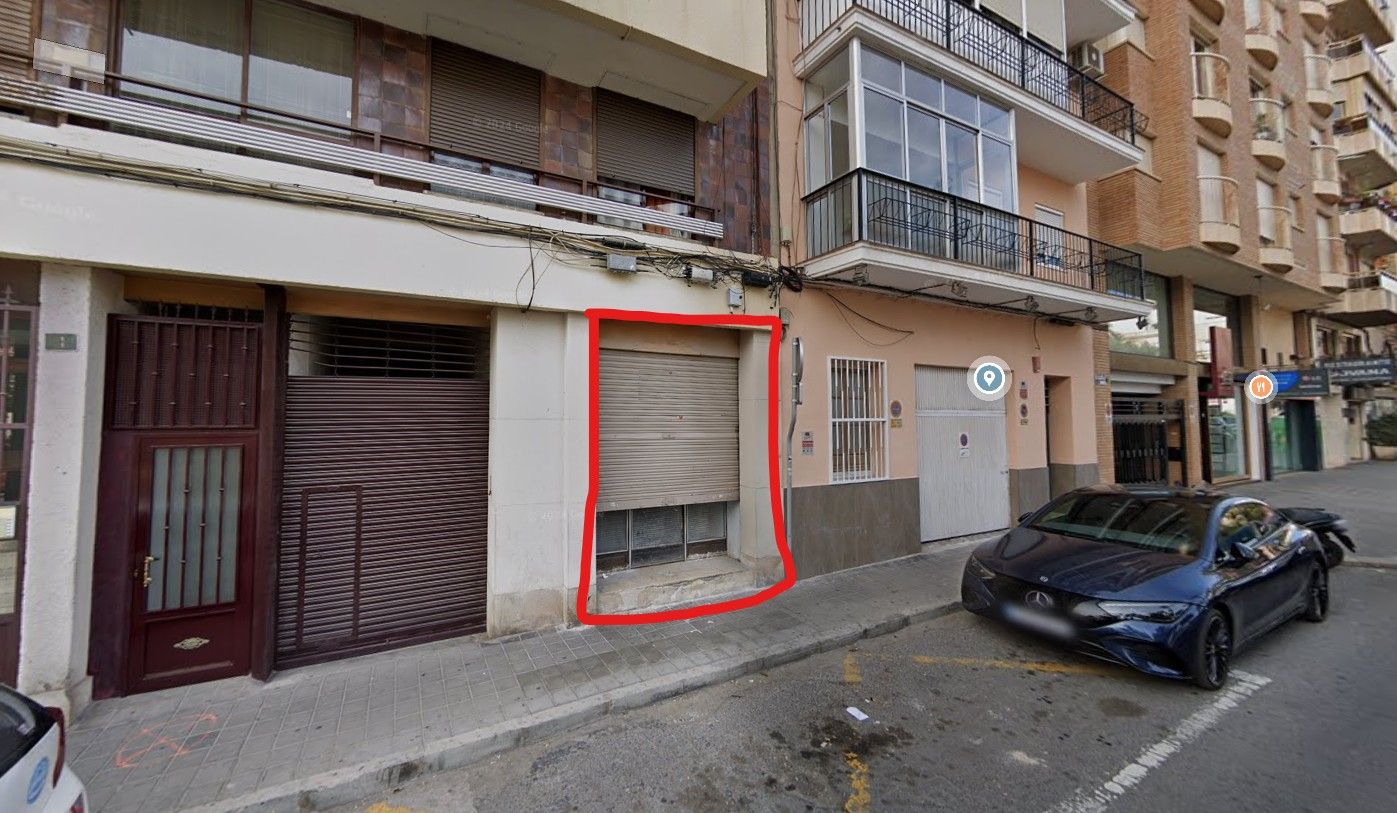 Vista exterior de Local en venda en Alicante / Alacant