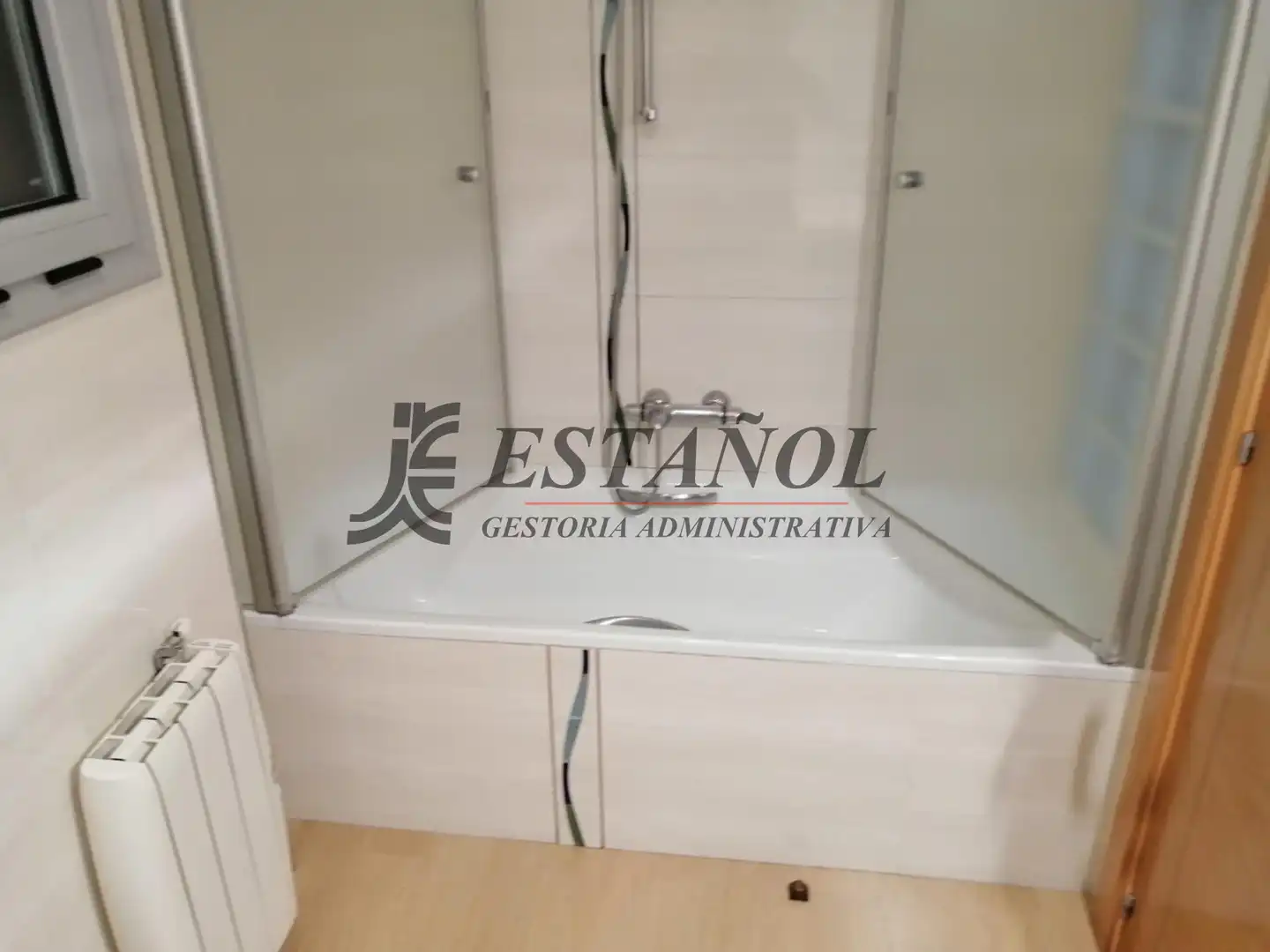 Badezimmer von Wohnung zum Verkauf in La Seu d'Urgell mit Heizung