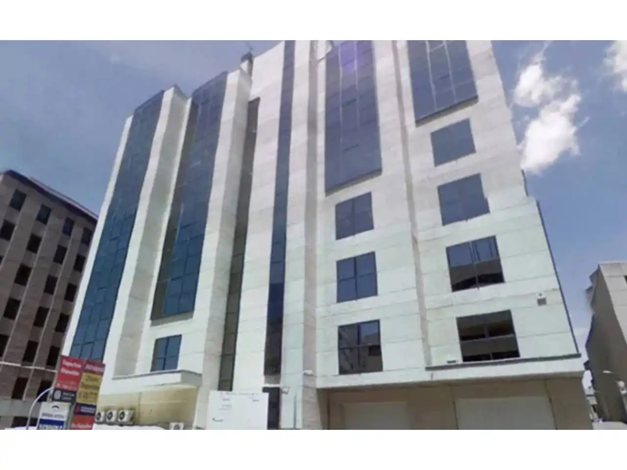 Exterior view of Office for rent in Madrid  with Air Conditioner and Alarm