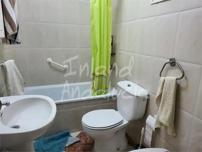 Baño de Casa adosada en venta en Antequera con Trastero