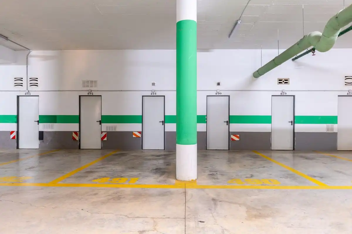 Parkplatz von Wohnung zur Miete in Alboraya mit Klimaanlage, Heizung und Privatgarten