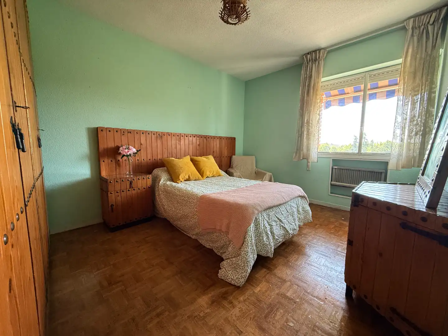 Habitación de Piso en venta en Madrid con Aire acondicionado, Terraza y Amueblado