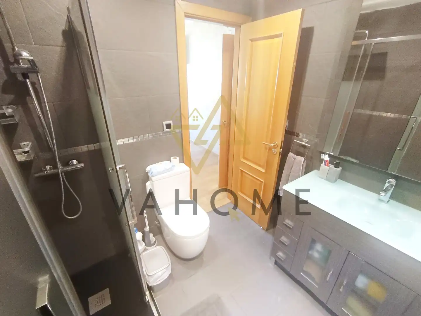 Baño de Piso en venta en Seseña con Aire acondicionado, Calefacción y Terraza