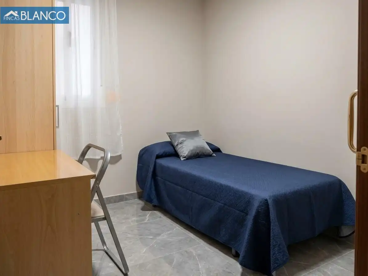 Habitación de Piso en venta en Can Vidalet