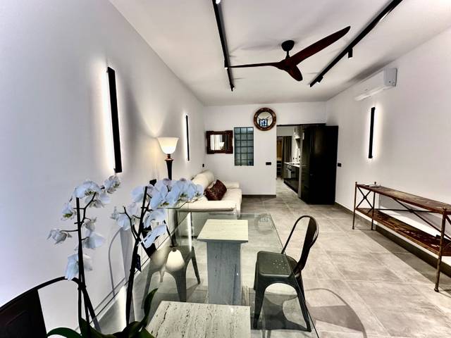 Oficina en Alquiler en Carrer de la Reina Maria Cristina, 52 en Arxiduc