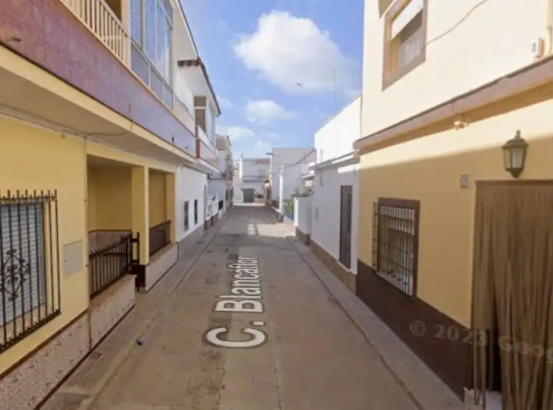 Vista exterior de Piso en venta en Chipiona con Aire acondicionado