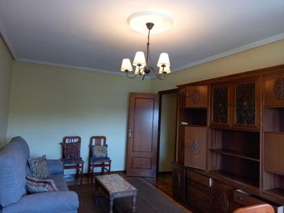 Sala d'estar de Pis de lloguer en Lugo Capital amb Terrassa i Balcó