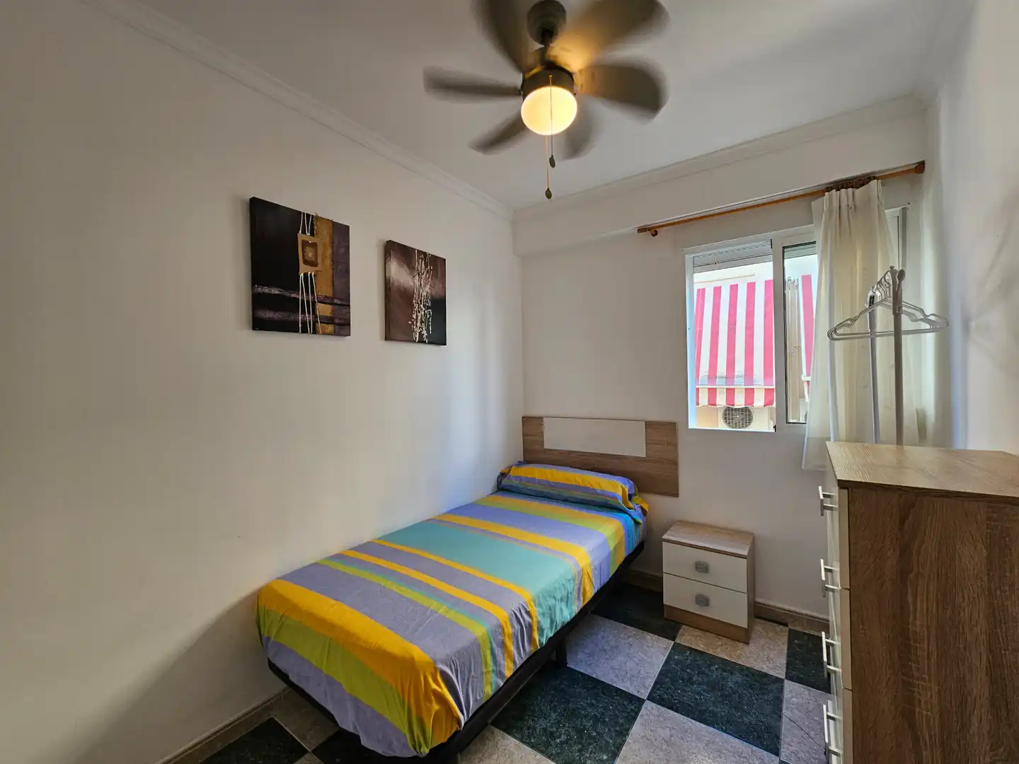Apartamento de alquiler en Carrer de l'Illa de Xipre, 11, Oliva Playa