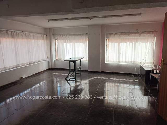 Local comercial en Venta en Calle San Bartolomé, 20 en Las Cruces