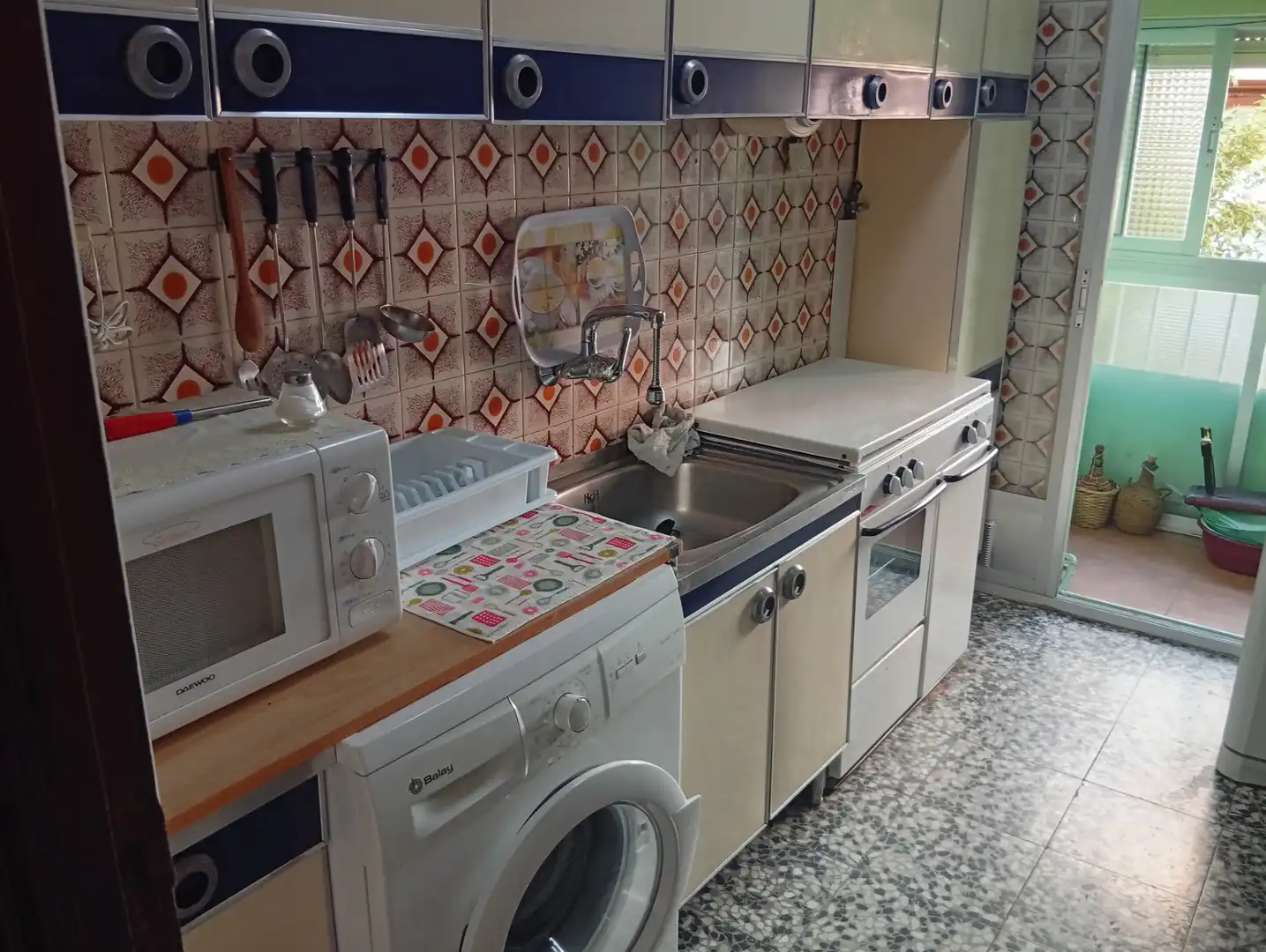 Cocina de Piso en venta en Madrid con Calefacción, Terraza y Amueblado