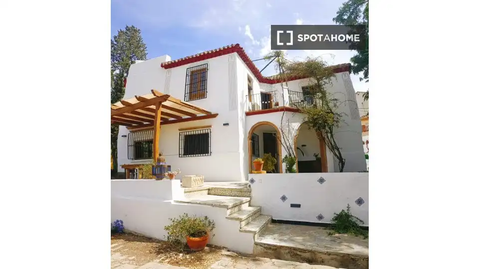 Habitación en La Zubia Ciudad