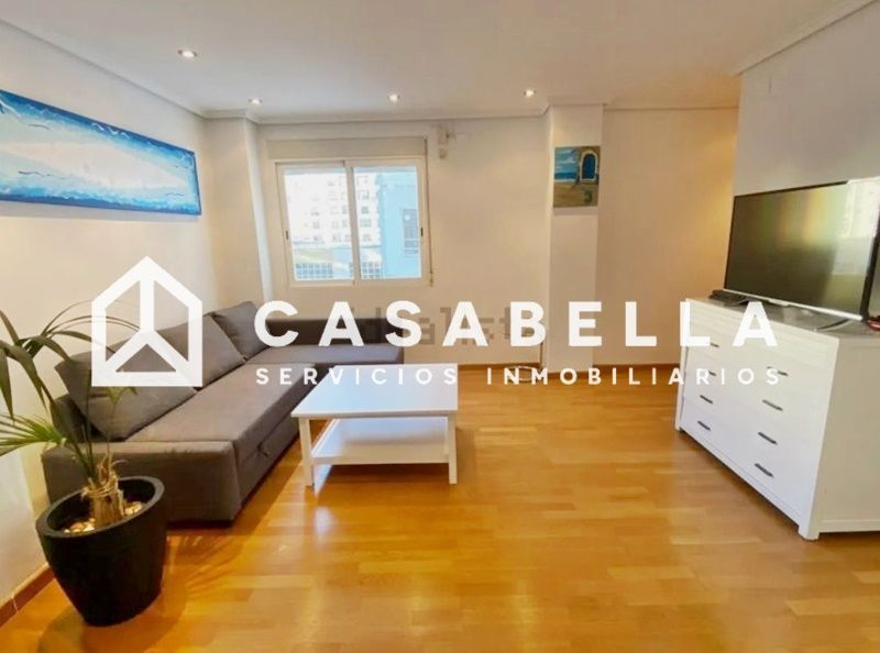 Vista exterior de Pis en venda en  Valencia Capital amb Aire condicionat