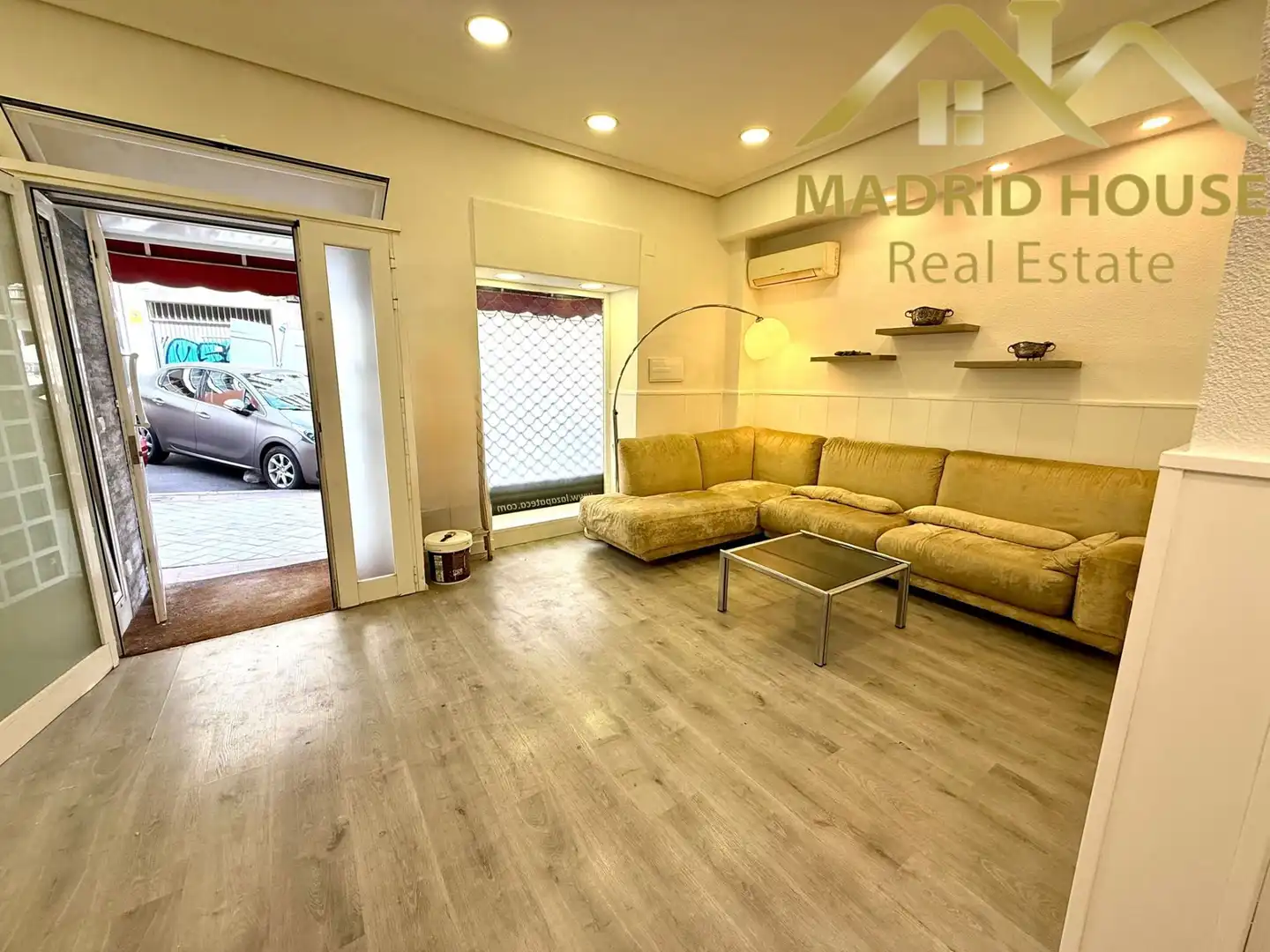 Außenansicht von Wohnung zur Miete in Retiro