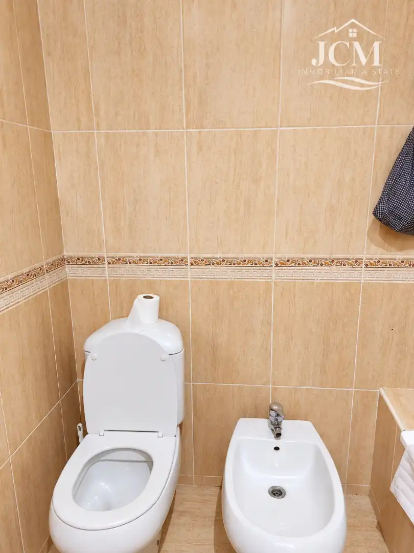 Bathroom of Flat for sale in Llevant