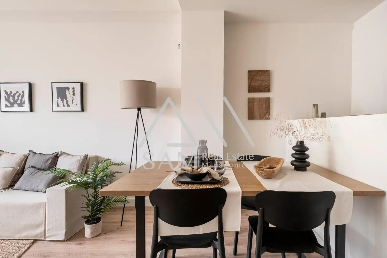 Comedor de Piso en venta en Barcelona con Calefacción, Terraza y Balcón