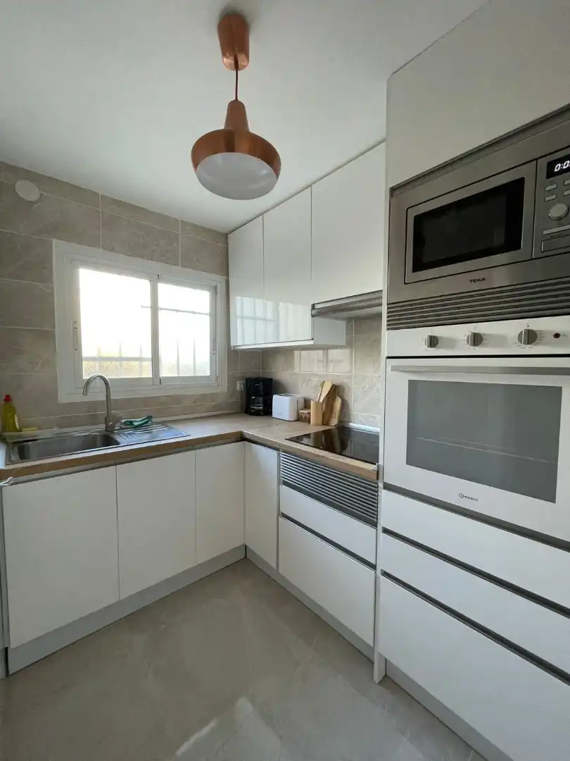 Cocina de Casa o chalet en venta en Valencia con Aire acondicionado, Amueblado y Lavadora