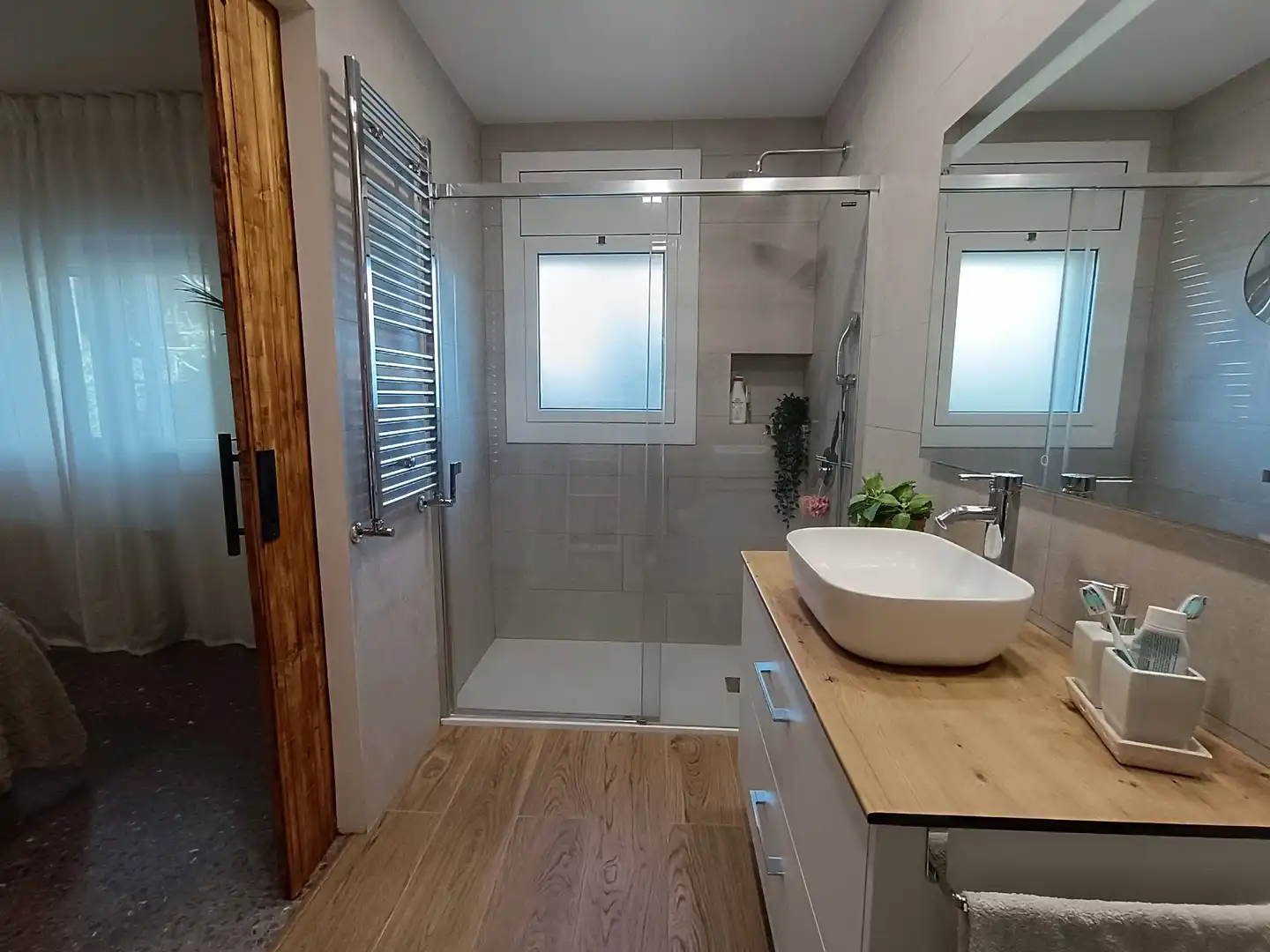Baño de Casa o chalet en venta en Castellar del Vallès con Calefacción, Balcón y Jacuzzi