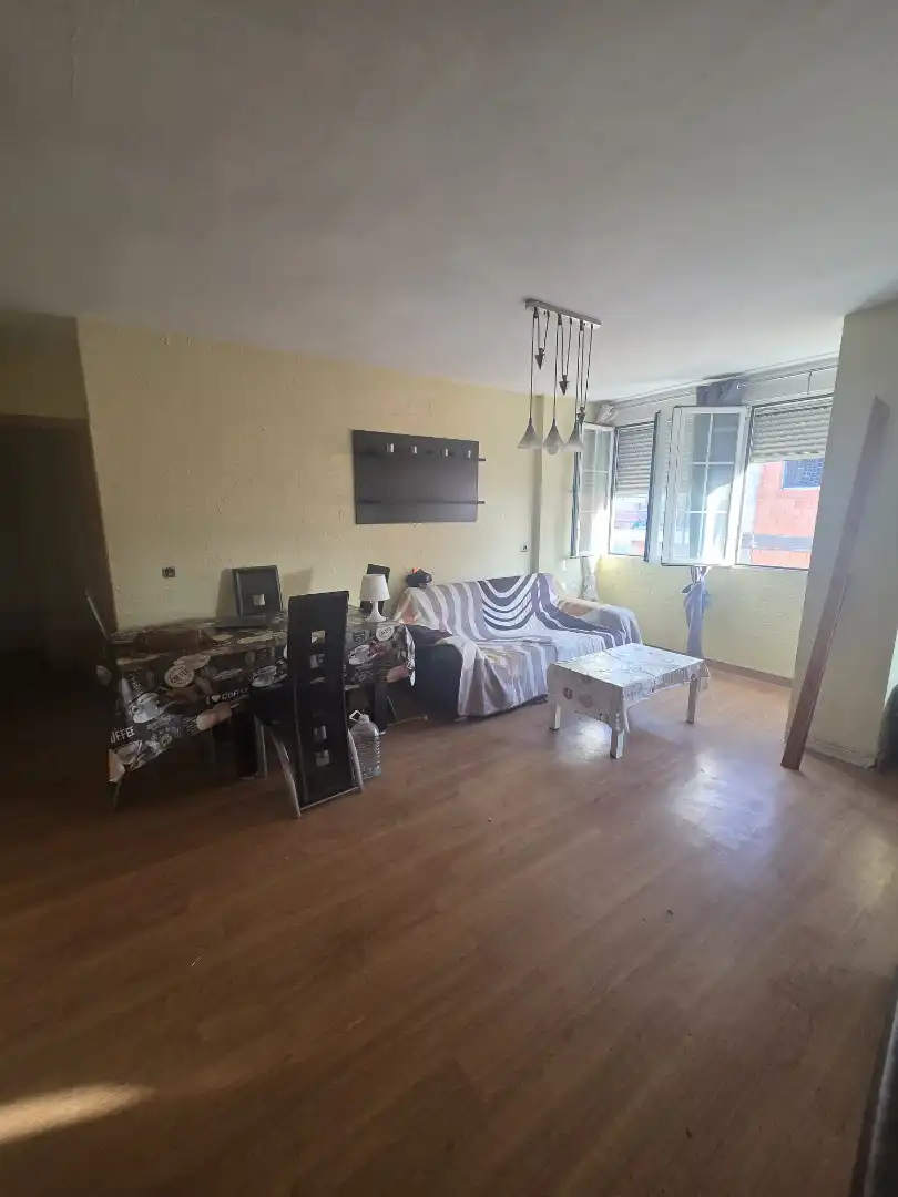 Flat for sale in Calle Cañaveral, imagen 3