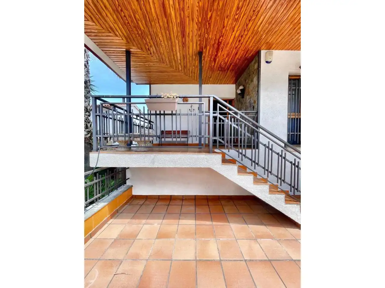 Terraza de Casa o chalet en venta en Cerdanyola del Vallès con Calefacción, Jardín privado y Terraza