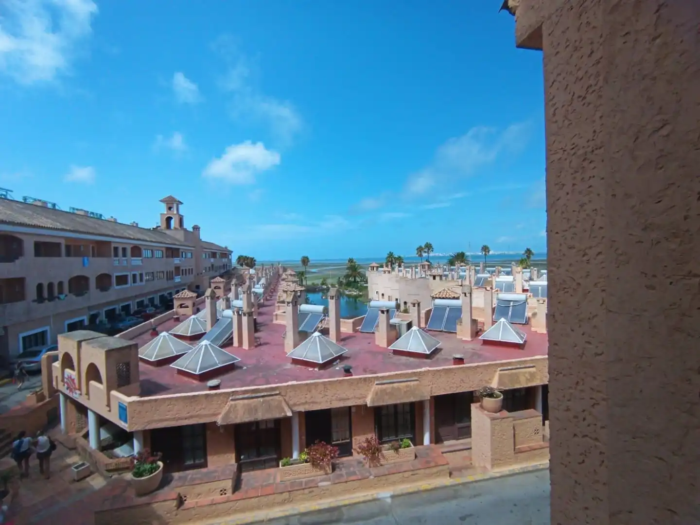 Exterior view of Study for sale in San Fernando  with Air Conditioner, Terrace and Furnished