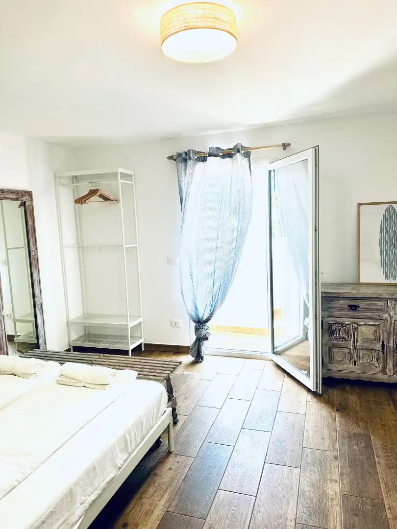 Habitación de Casa adosada en venta en Santa Lucía de Tirajana con Terraza, Amueblado y Balcón