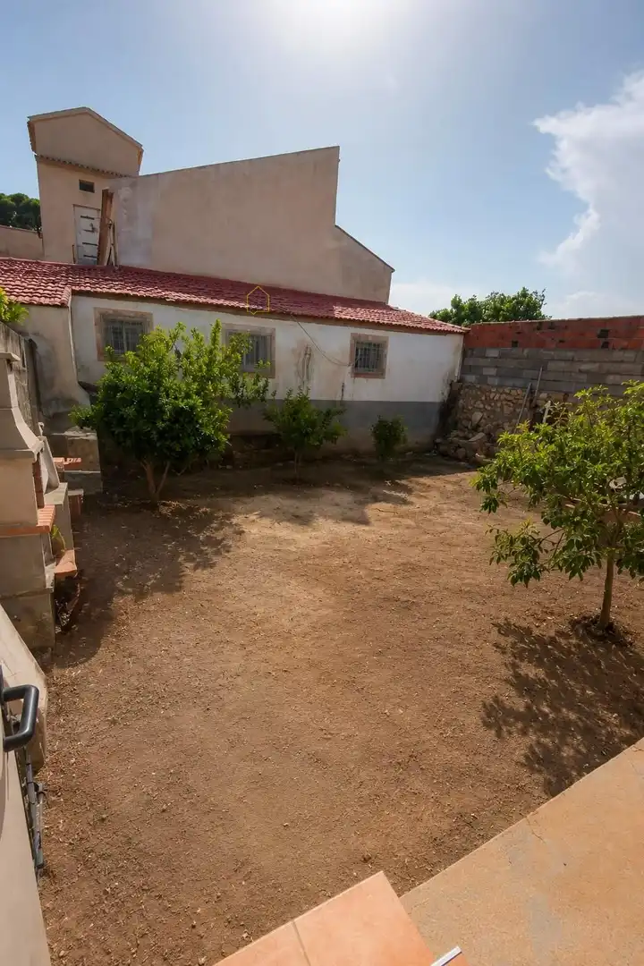 Casa adosada en venta en Lorca con Aire acondicionado, Terraza y Trastero