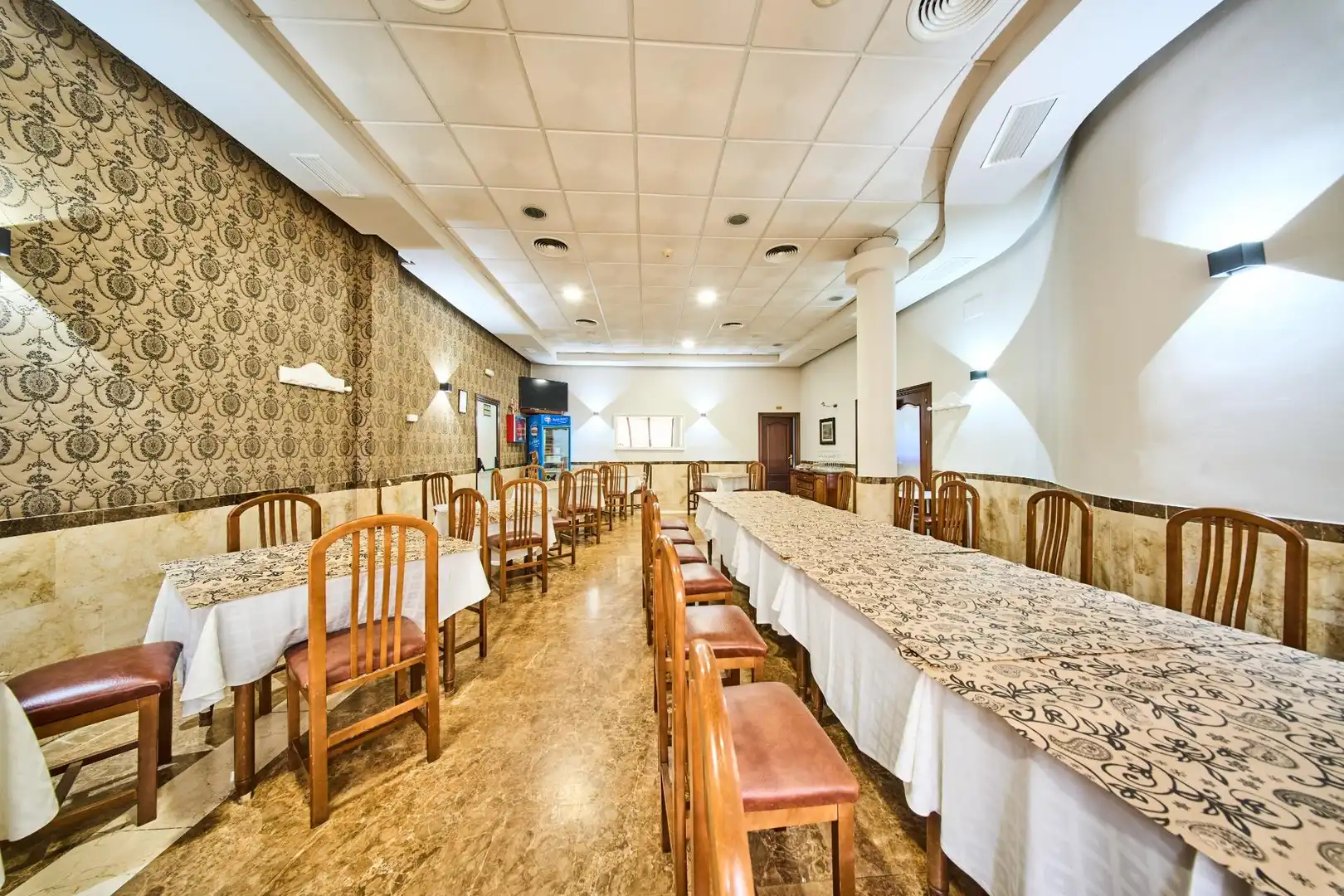 Buildings for sale in Quesada