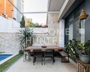 Terrace of Flat for sale in  Barcelona Capital  with Air Conditioner, Heating and Private garden