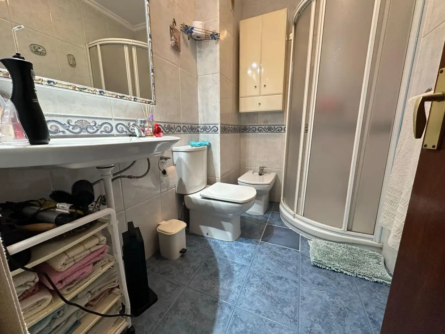 Bathroom of Flat for sale in Benidorm  with Air Conditioner, Heating and Terrace