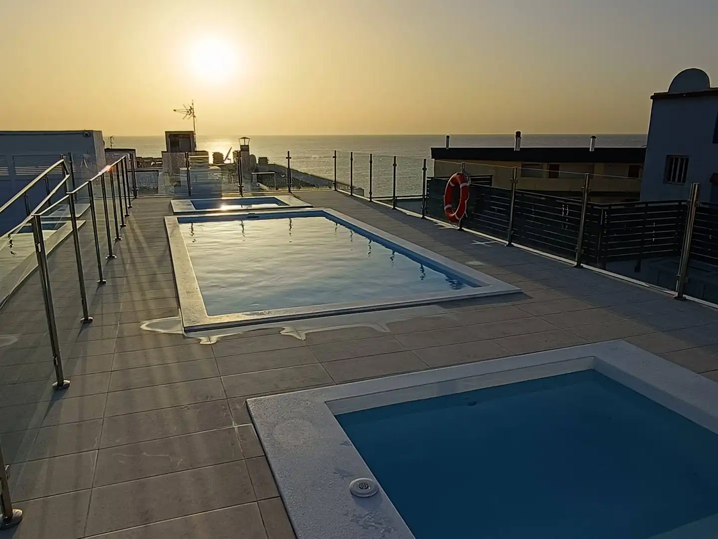 Piscina de Apartament de lloguer en Mogán amb Aire condicionat, Terrassa i Moblat