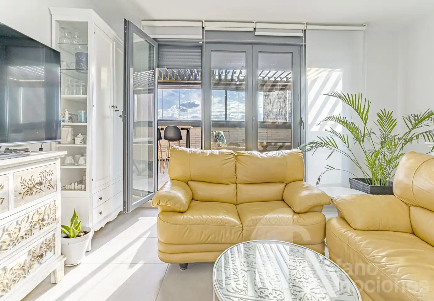 Wohnzimmer von Dachboden zum Verkauf in Málaga mit Klimaanlage, Terrasse und Abstellraum
