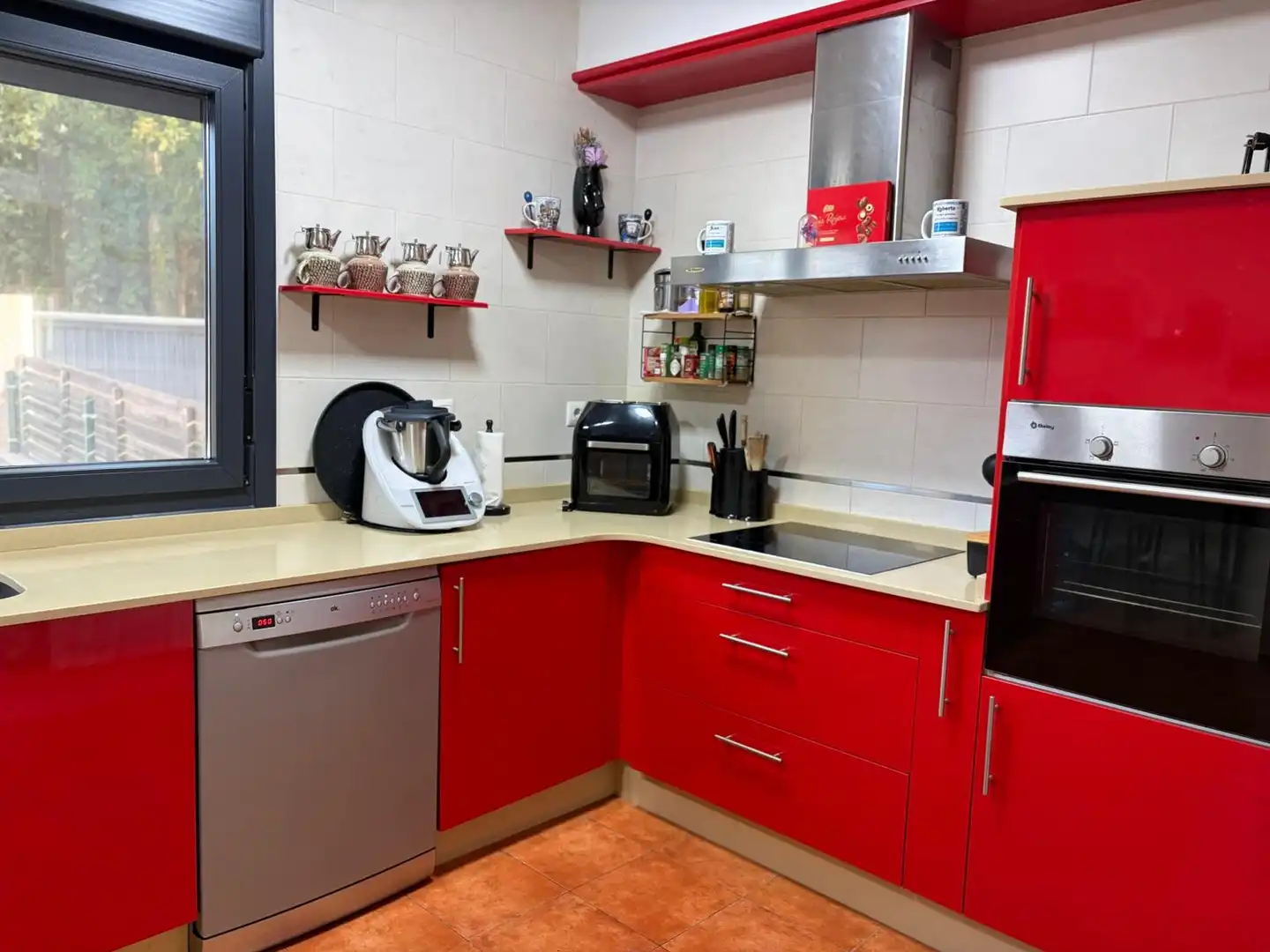 Casa aparellada amb terrassa en venda a Ponteareas, imagen 12