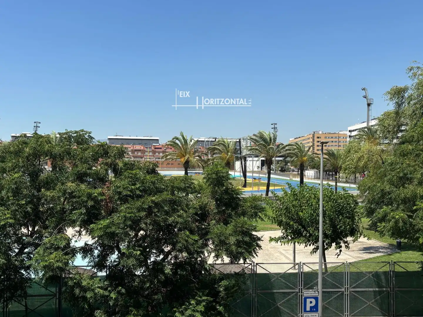 Außenansicht von Wohnung zur Miete in Barberà del Vallès mit Klimaanlage, Heizung und Terrasse